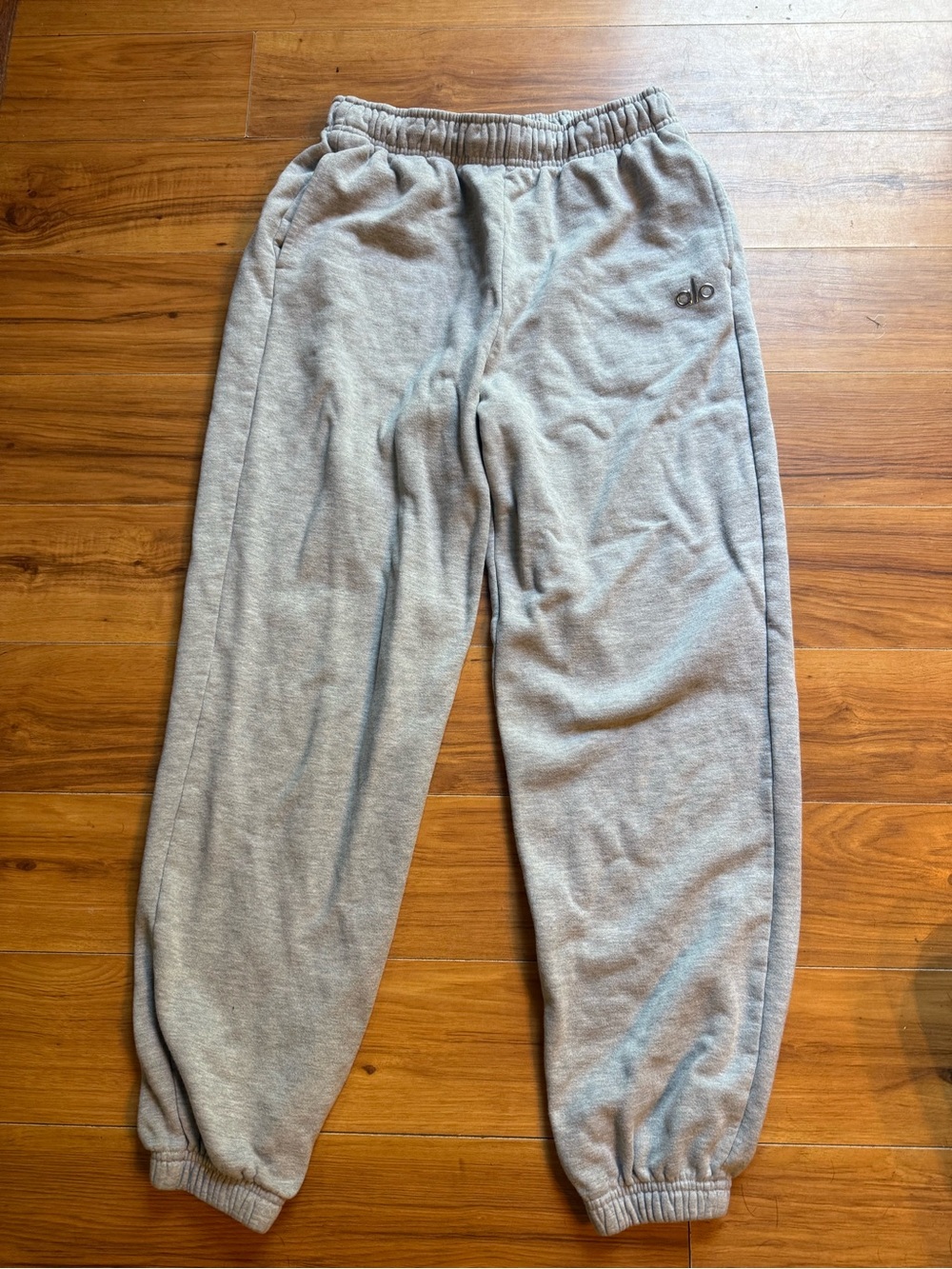 Alo sweatpants